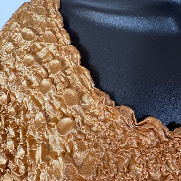 Popcorn Top Gold Tan Bubble Crinkle Super Stretchy Shirt Short Sleeve 90s Y2K - Picture 6 of 10